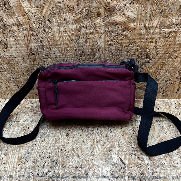 Etidy Nylon Burgundy Black Multi-Pocket Single Strap Handbag Purse - Picture 2 of 7